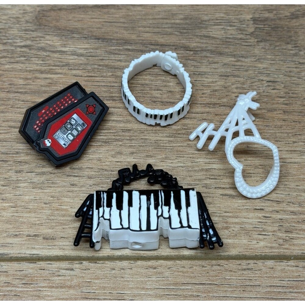 Monster High Operetta Replacement Accessories Lot Piano Purse Coffin Phone